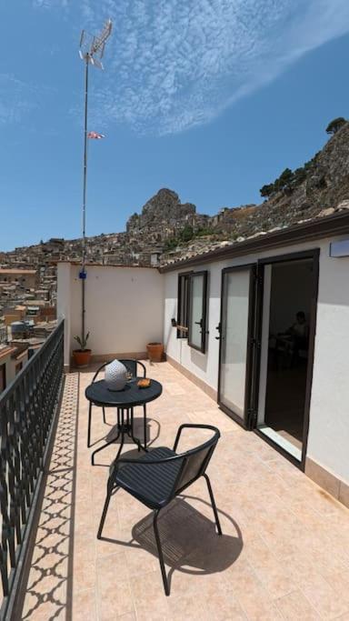 B&B Camurria Caltabellotta Экстерьер фото